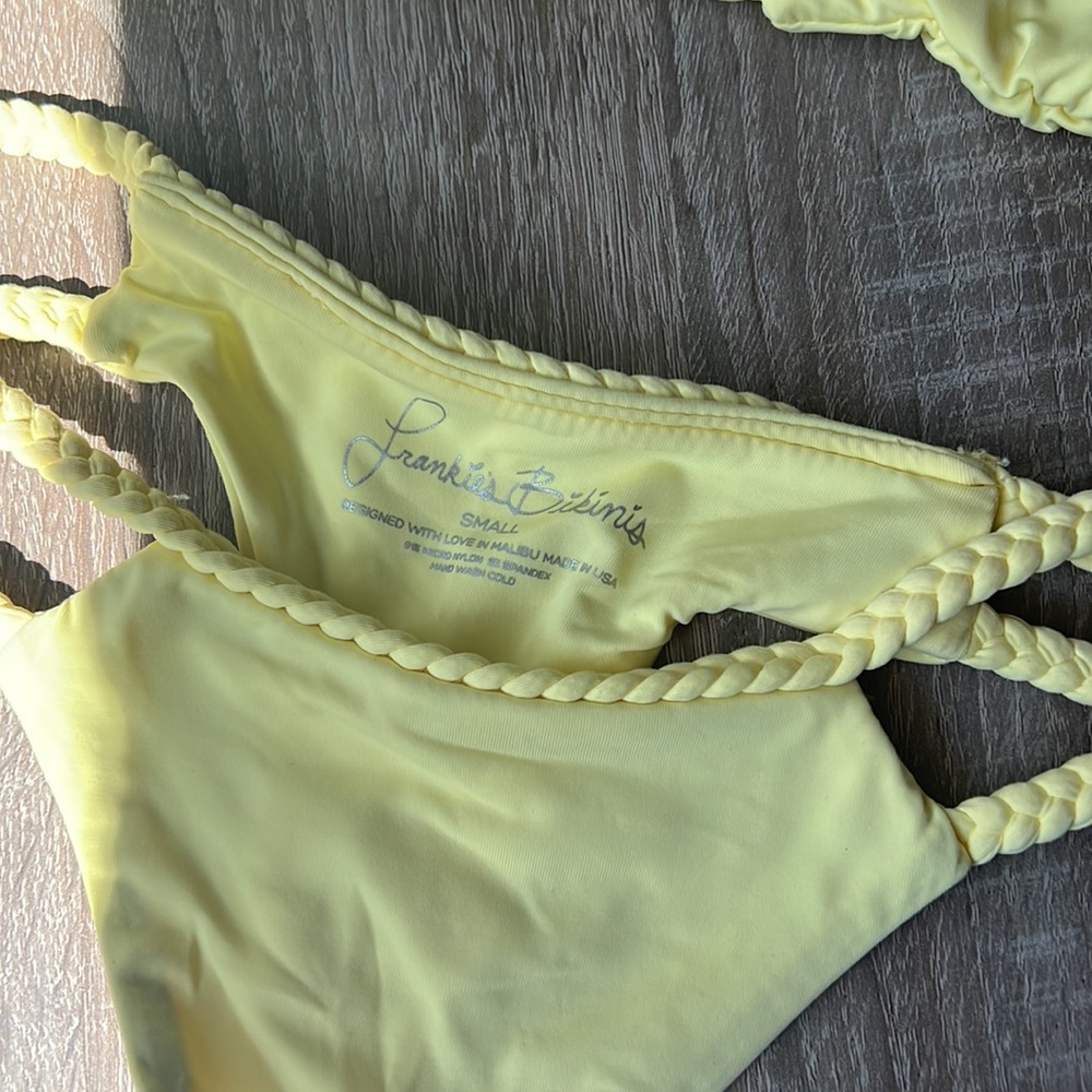 Frankie’s Bikinis Butter Yellow Gorgeous Oceanside Set Size S/XS - Picture 5 of 7